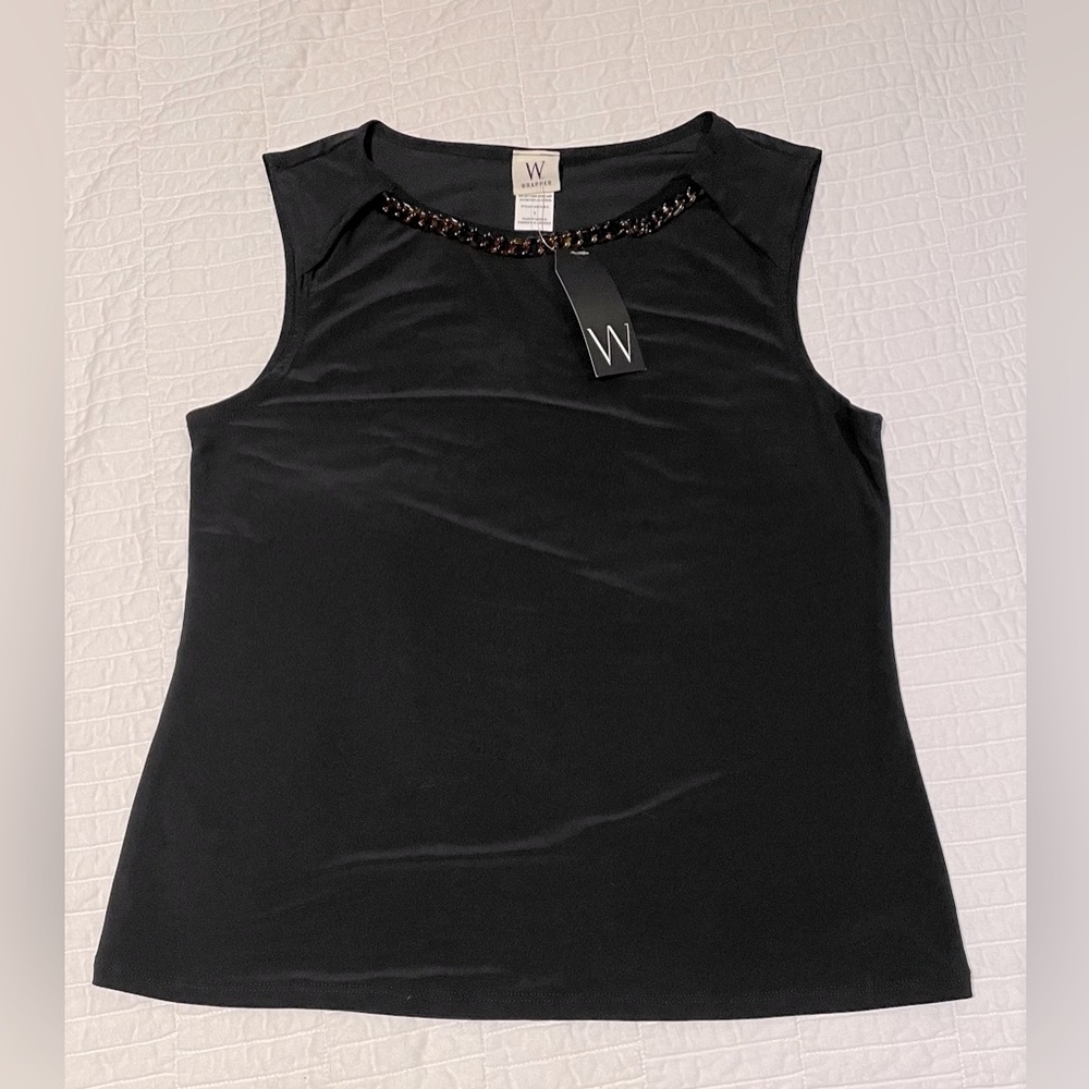 NEW sleeveless tank with necklace built in - size small